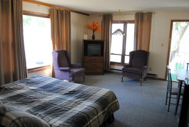 Sail Inn Motel Rooms